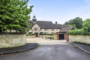 Entrance to Penstones Court- click for photo gallery